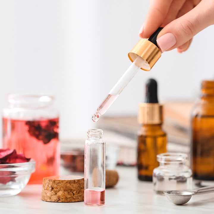 Nophie Fragrance Agency Who Are We Img 03 min